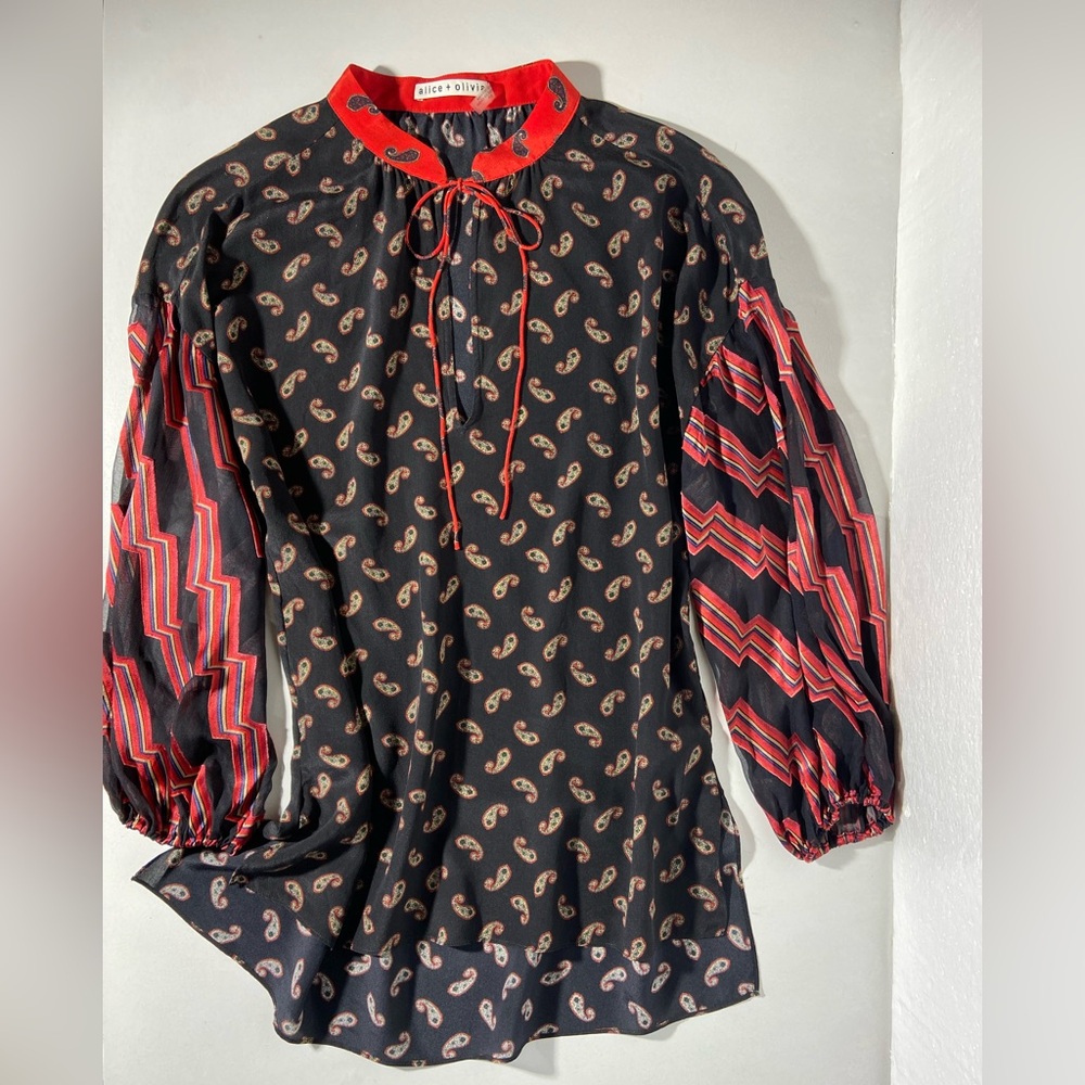 $300 Alice + Olivia Silk Asha Blouse Top Red Black Small Semi Sheer Sleeves